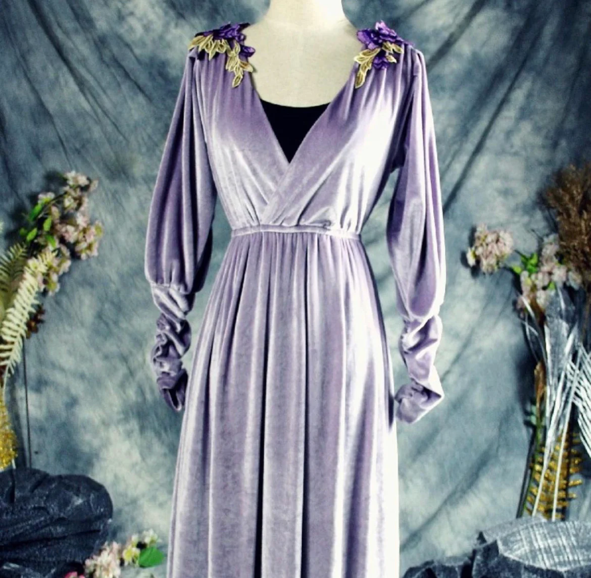 Artemis velvet dress - Image 9