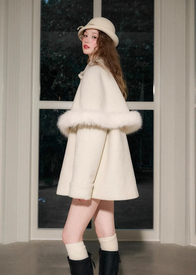 Bunny capelet coat - Image 5