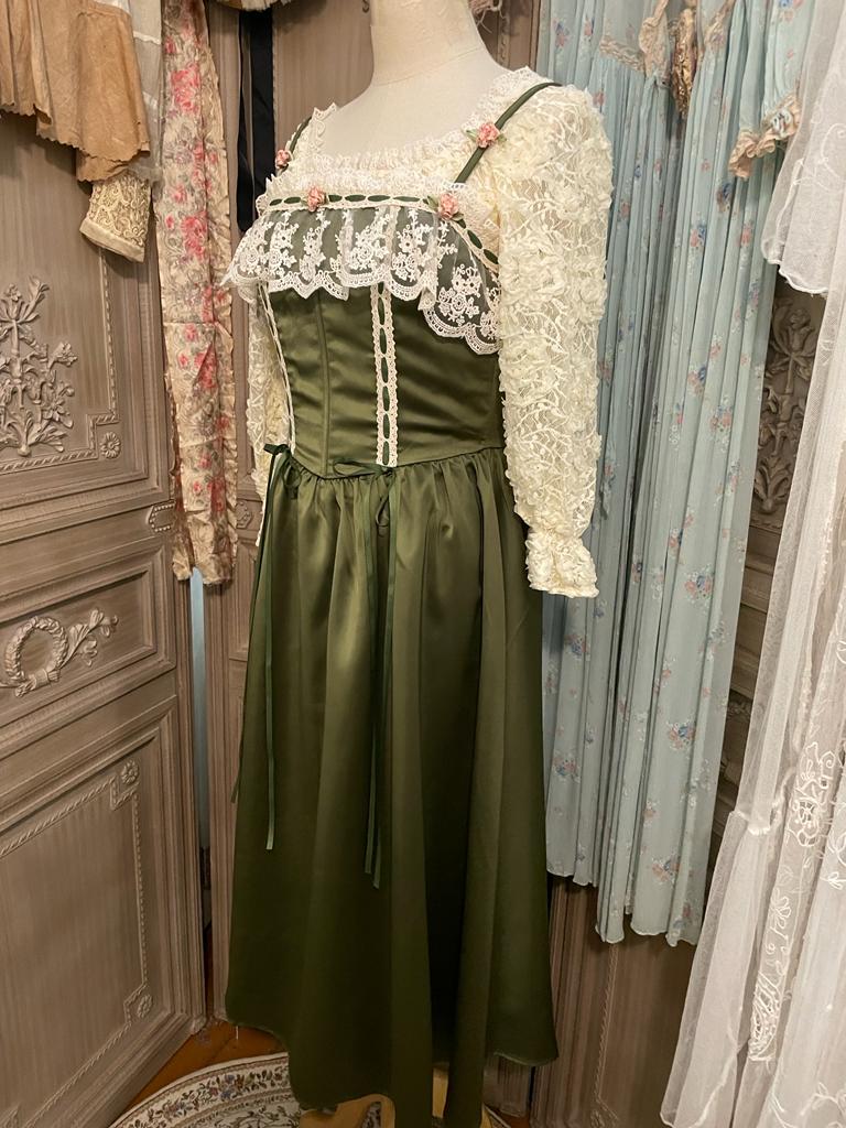 Celestial garden ensemble - Image 7