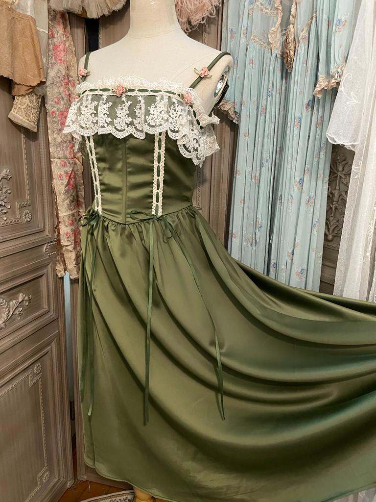 Celestial garden ensemble - Image 8