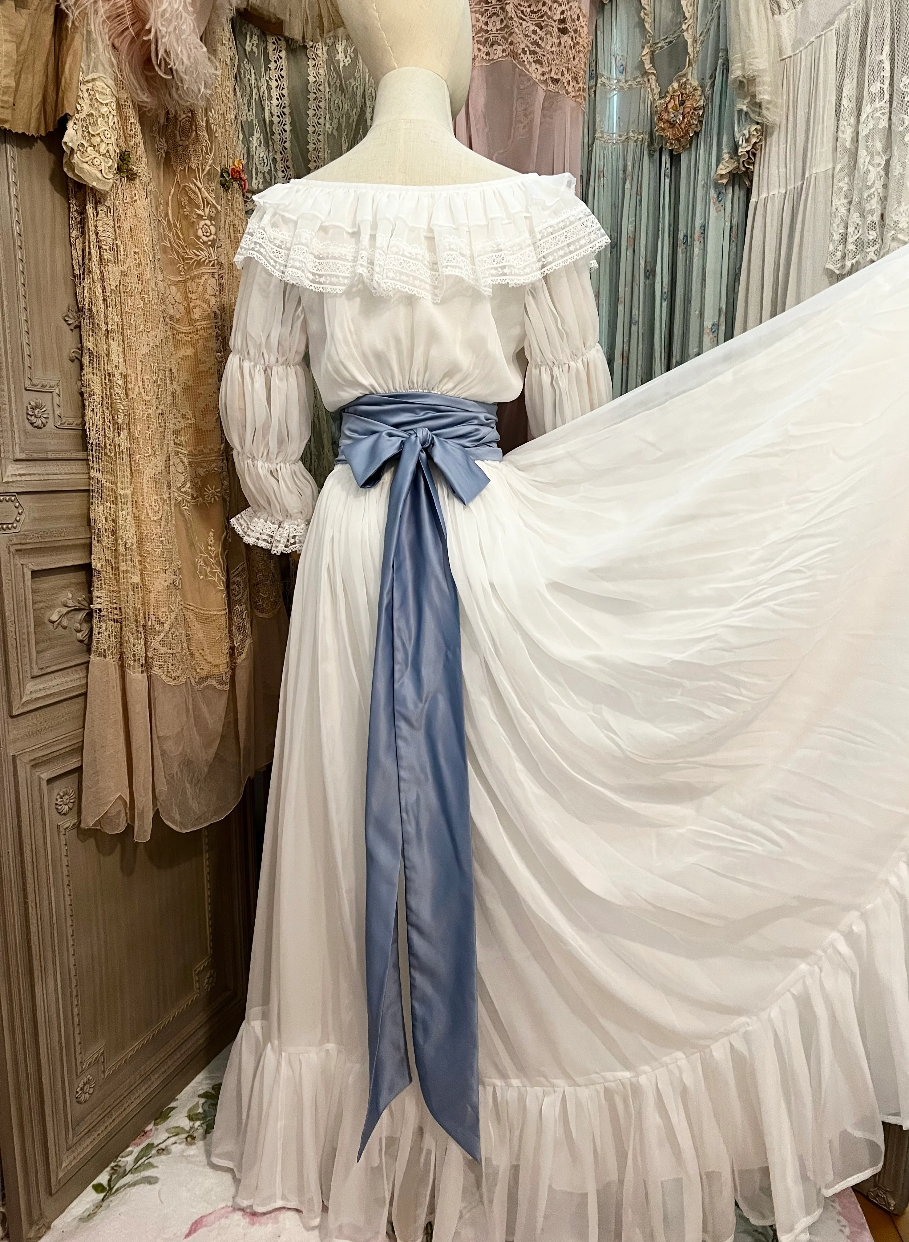 Chemise a la Reine - Image 14