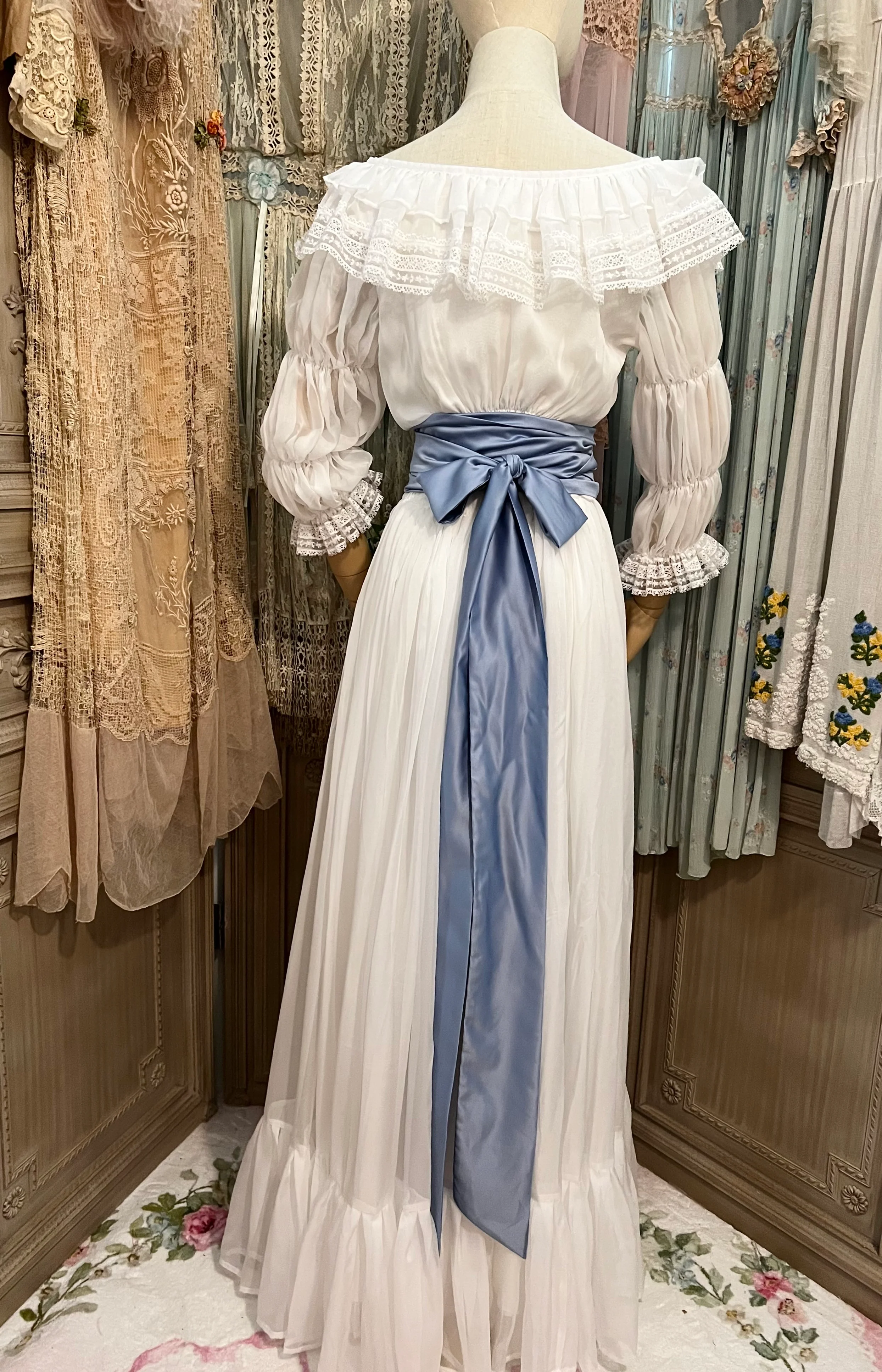 Chemise a la Reine - Image 15