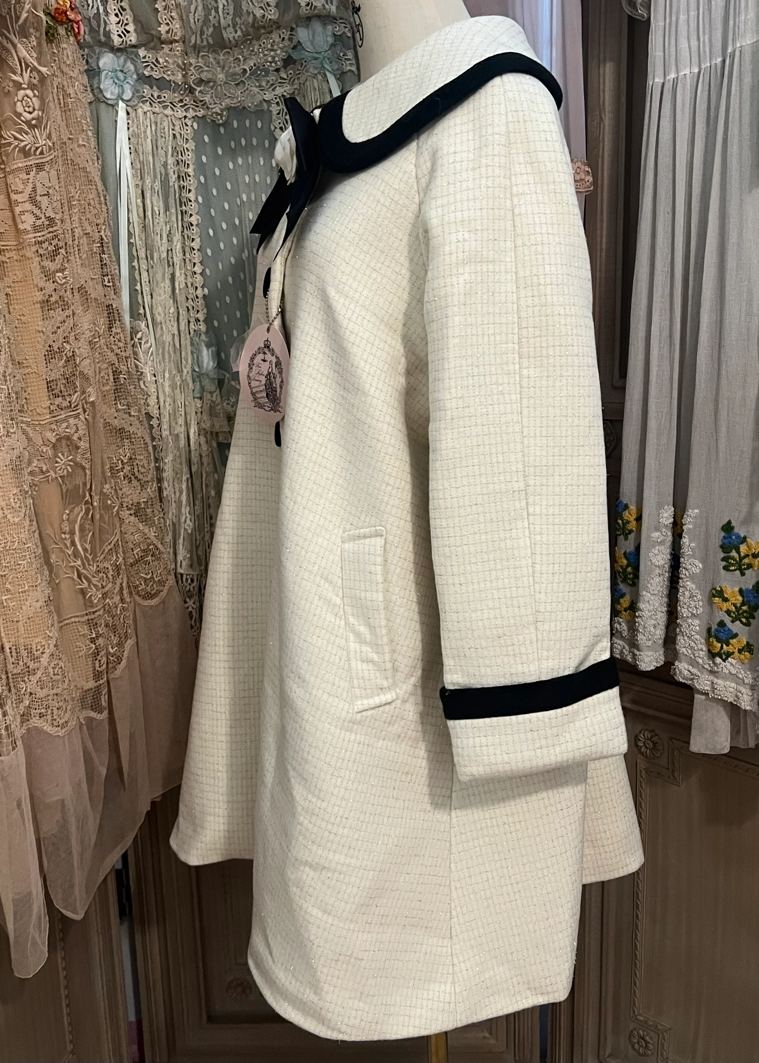 Camelia coat - Image 3