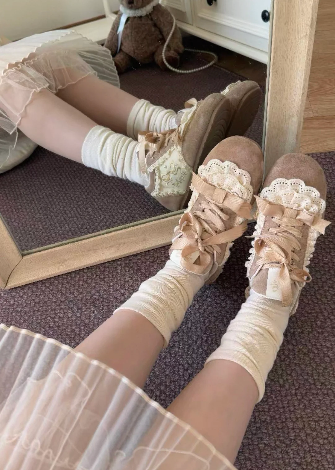 Dollette Sneakers - Image 3