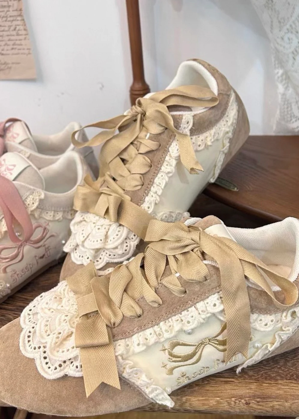 Dollette Sneakers - Image 9