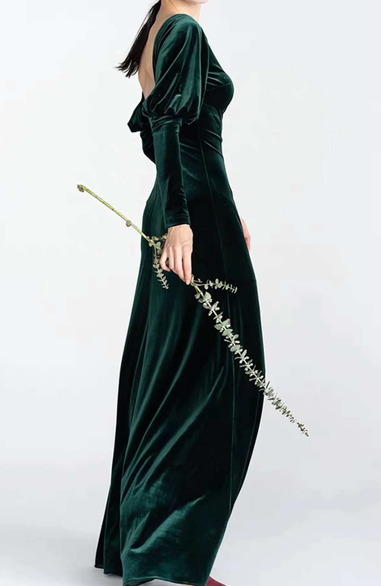 Emerald velvet dress - Image 3