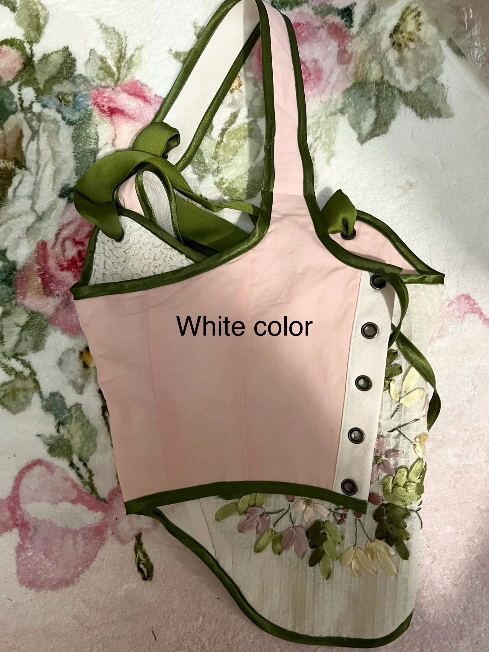 Ribbonwork Bouquet corset - Image 4