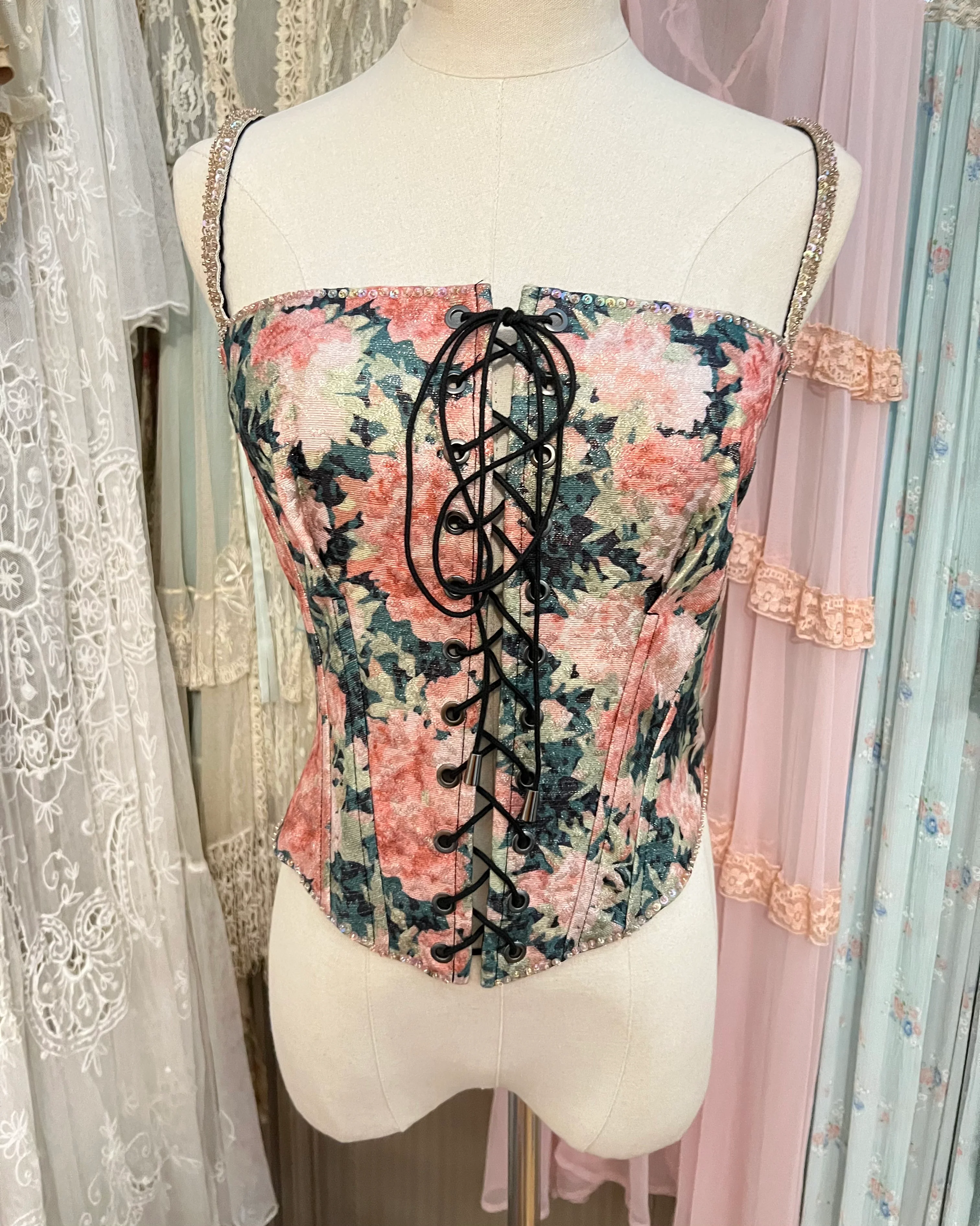 Flowerbomb corset (2 Colors available) - Image 18