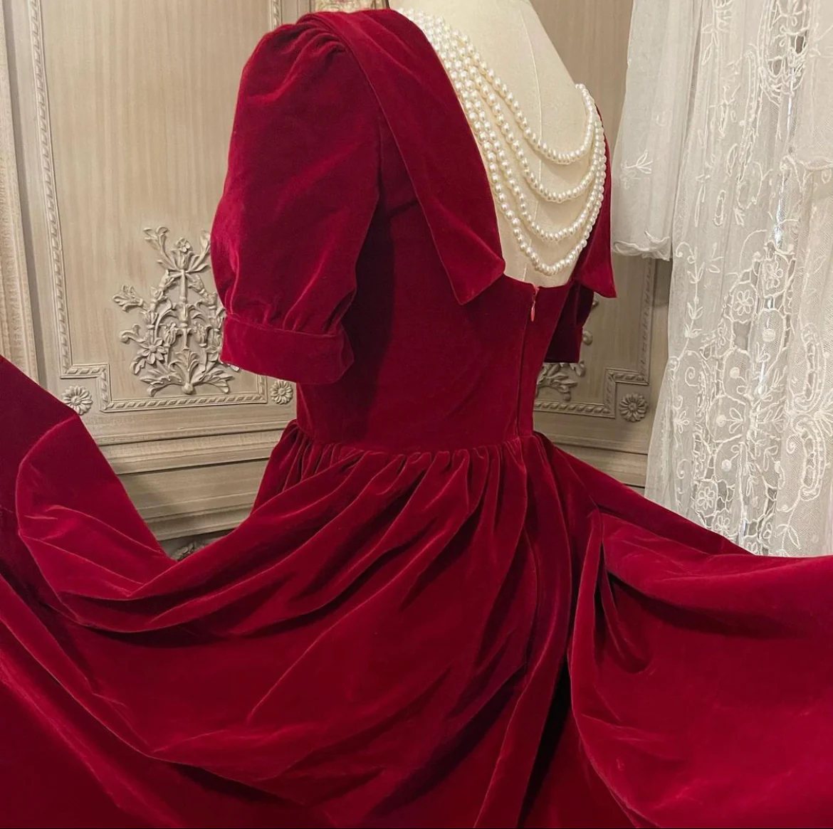 Lady in red dress short sleeves version - Image 3