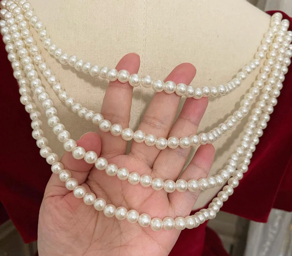 Lady in red dress short sleeves version - Image 8