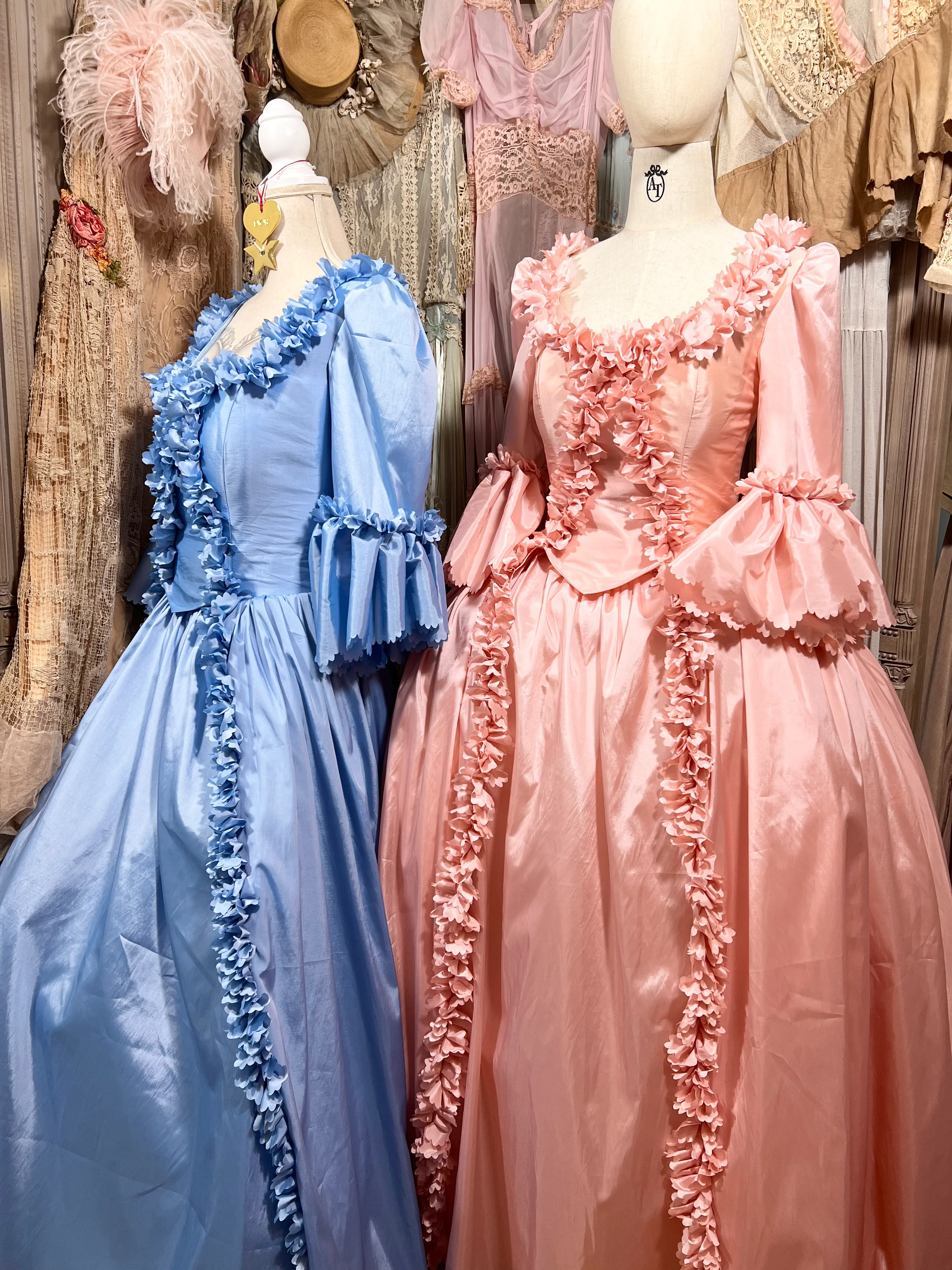 Marie Antoinette gown - Image 11