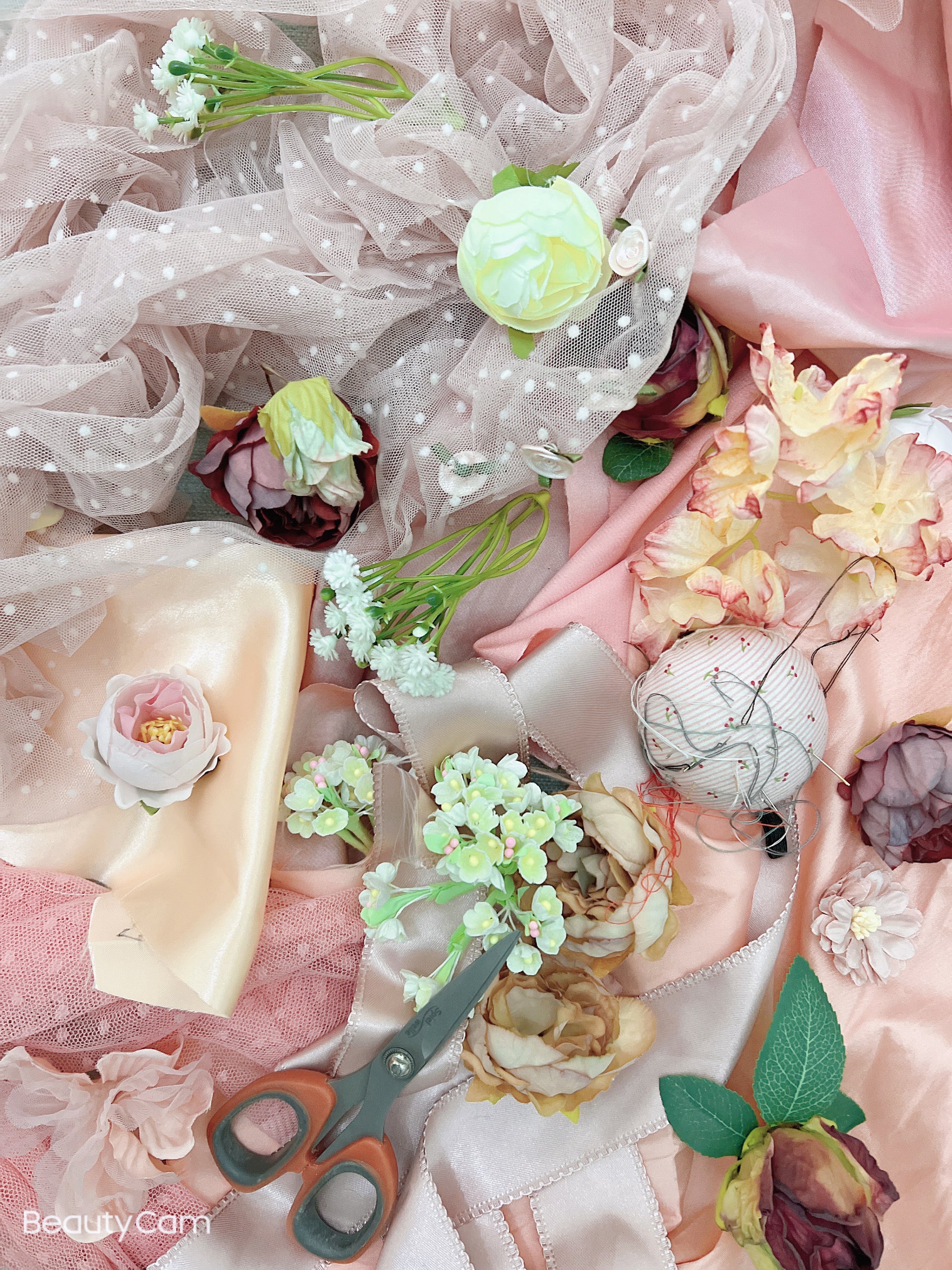 Marie Antoinette gown - Image 54