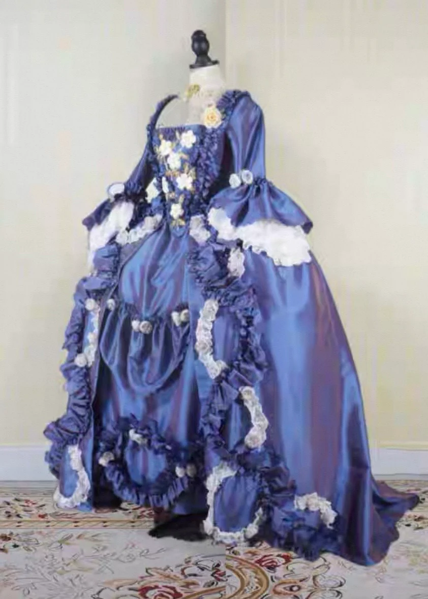 Versailles Masquerade Ball Gown - Image 5