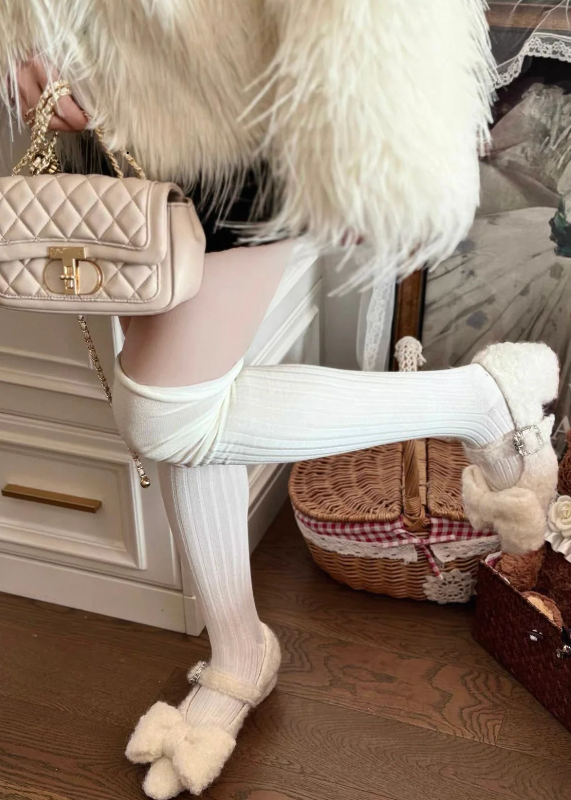 Cream teddy shoes 🧸 - Image 4