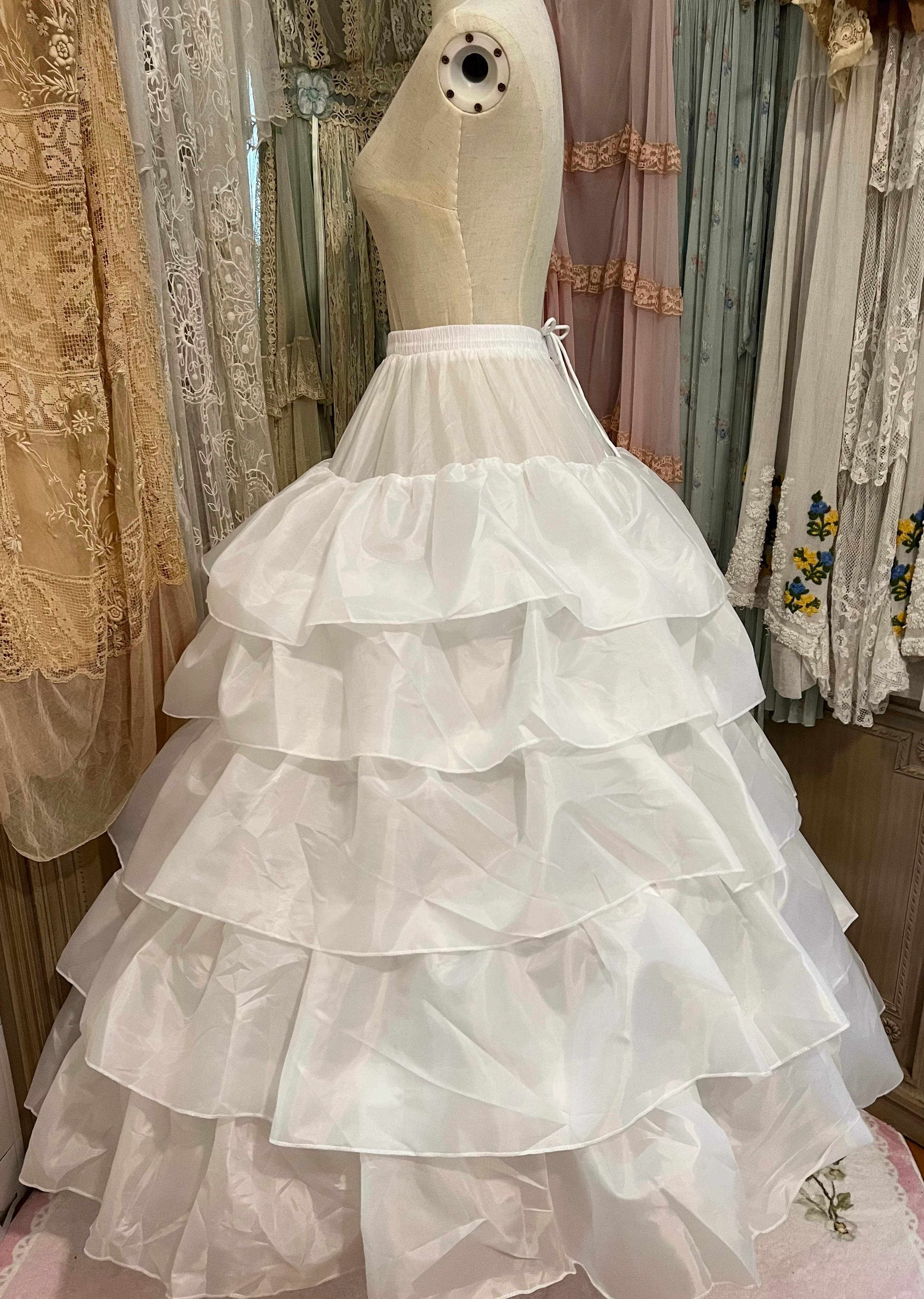 Panniers and Petticoat - Image 6