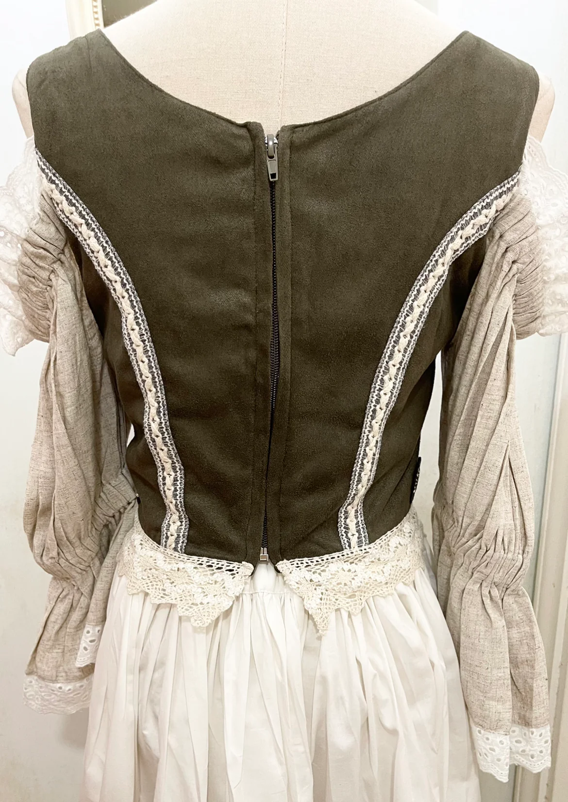 Pirates of Caribbean Top - Image 10