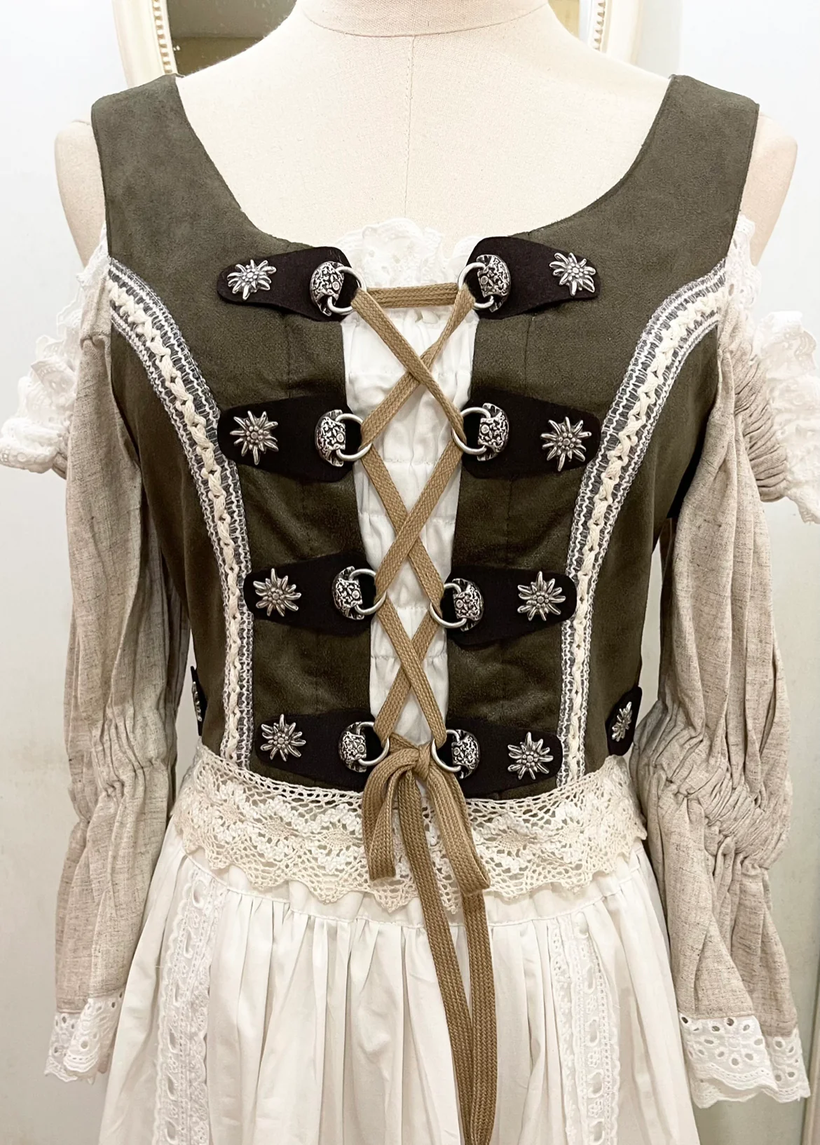 Pirates of Caribbean Top - Image 8