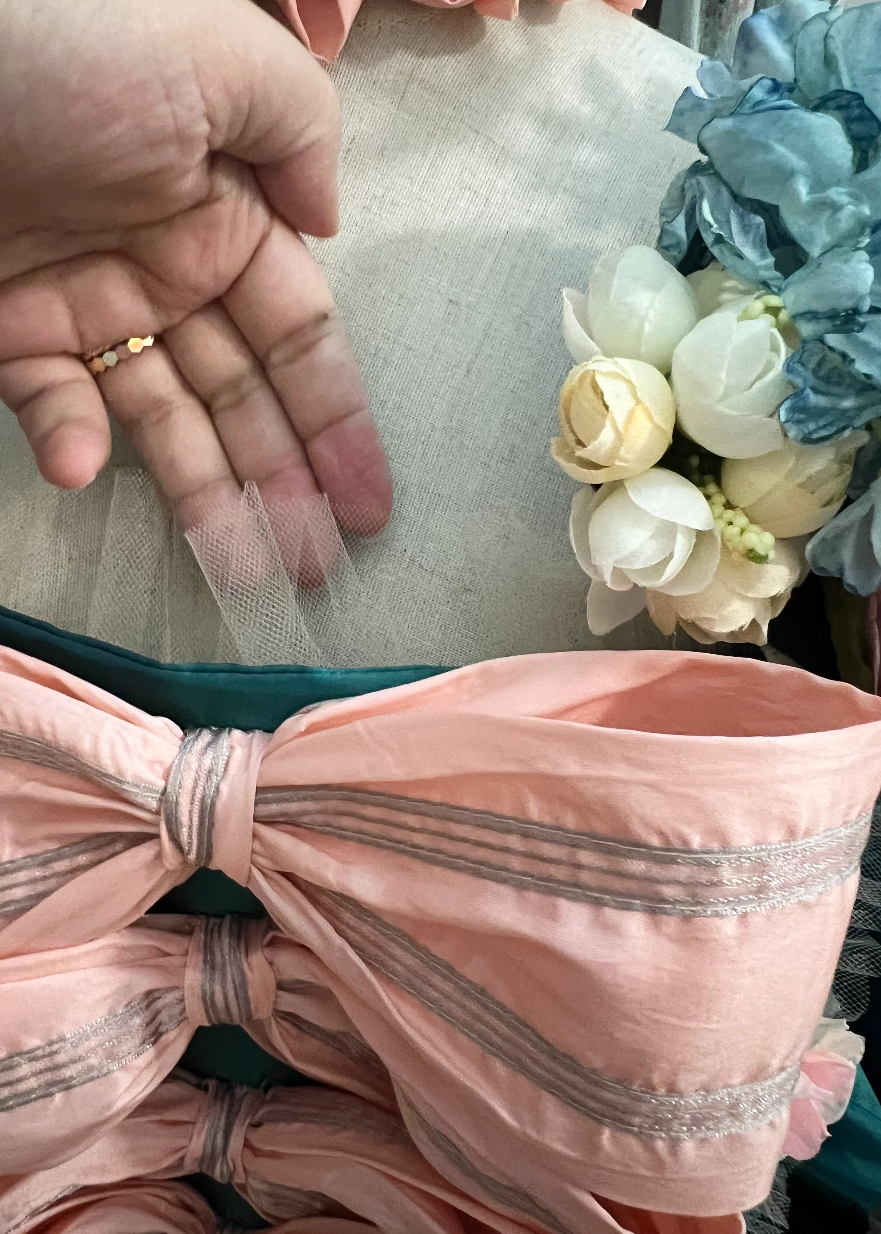 Madame de Pompadour gown - Image 13