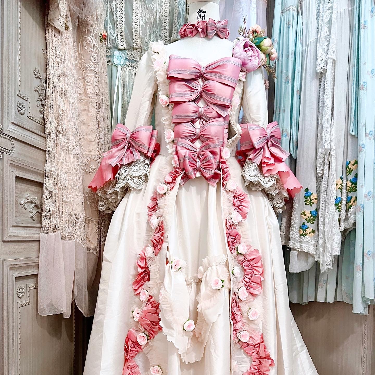 Madame de Pompadour gown - Image 4