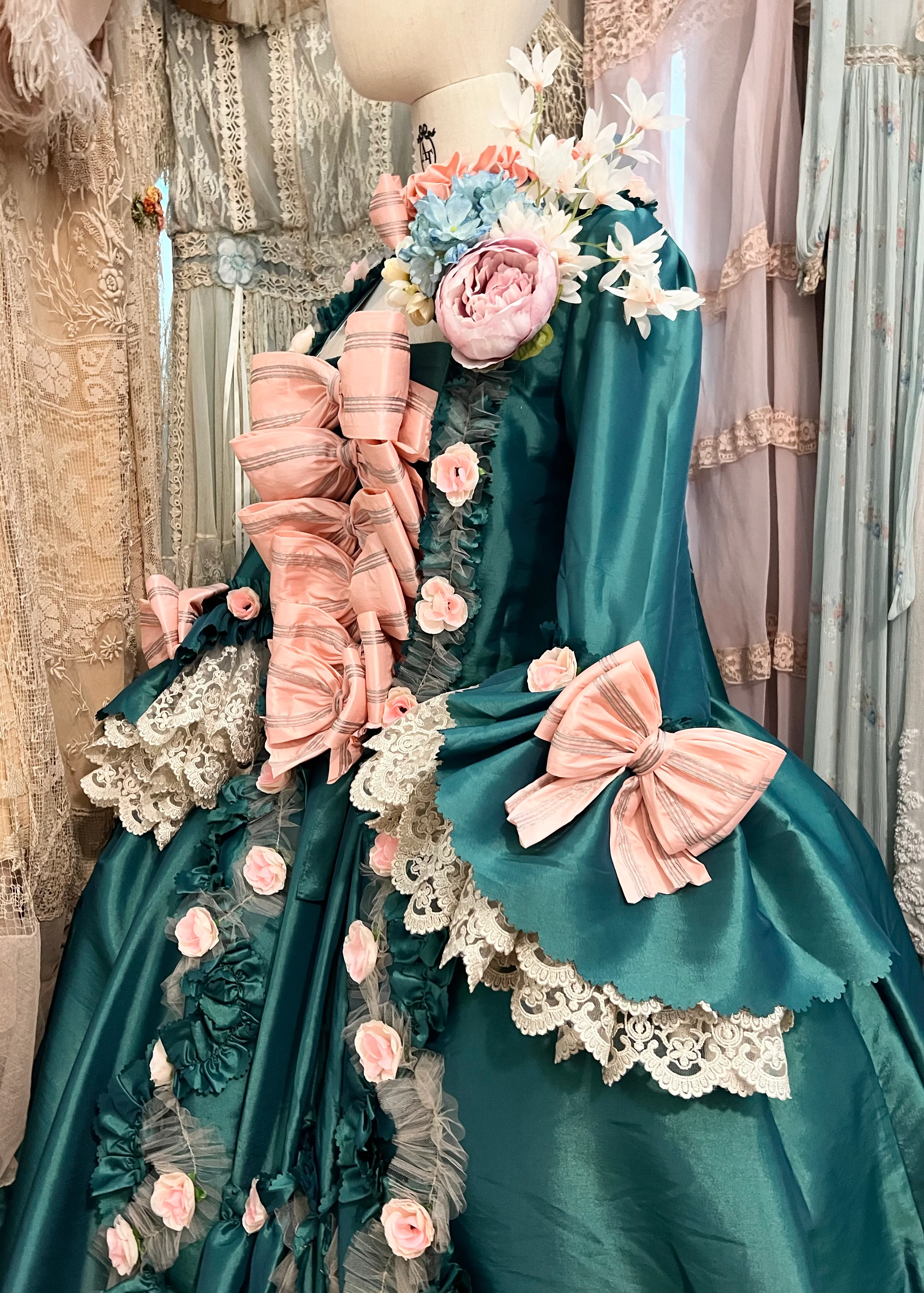 Madame de Pompadour gown - Image 9