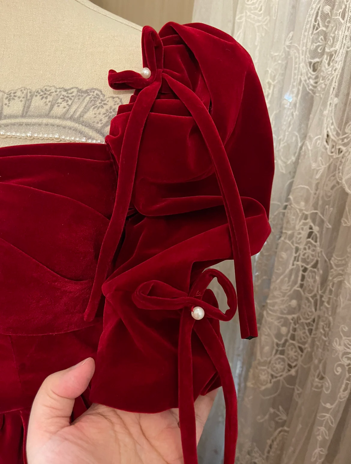 Red velvet party dress - Image 5