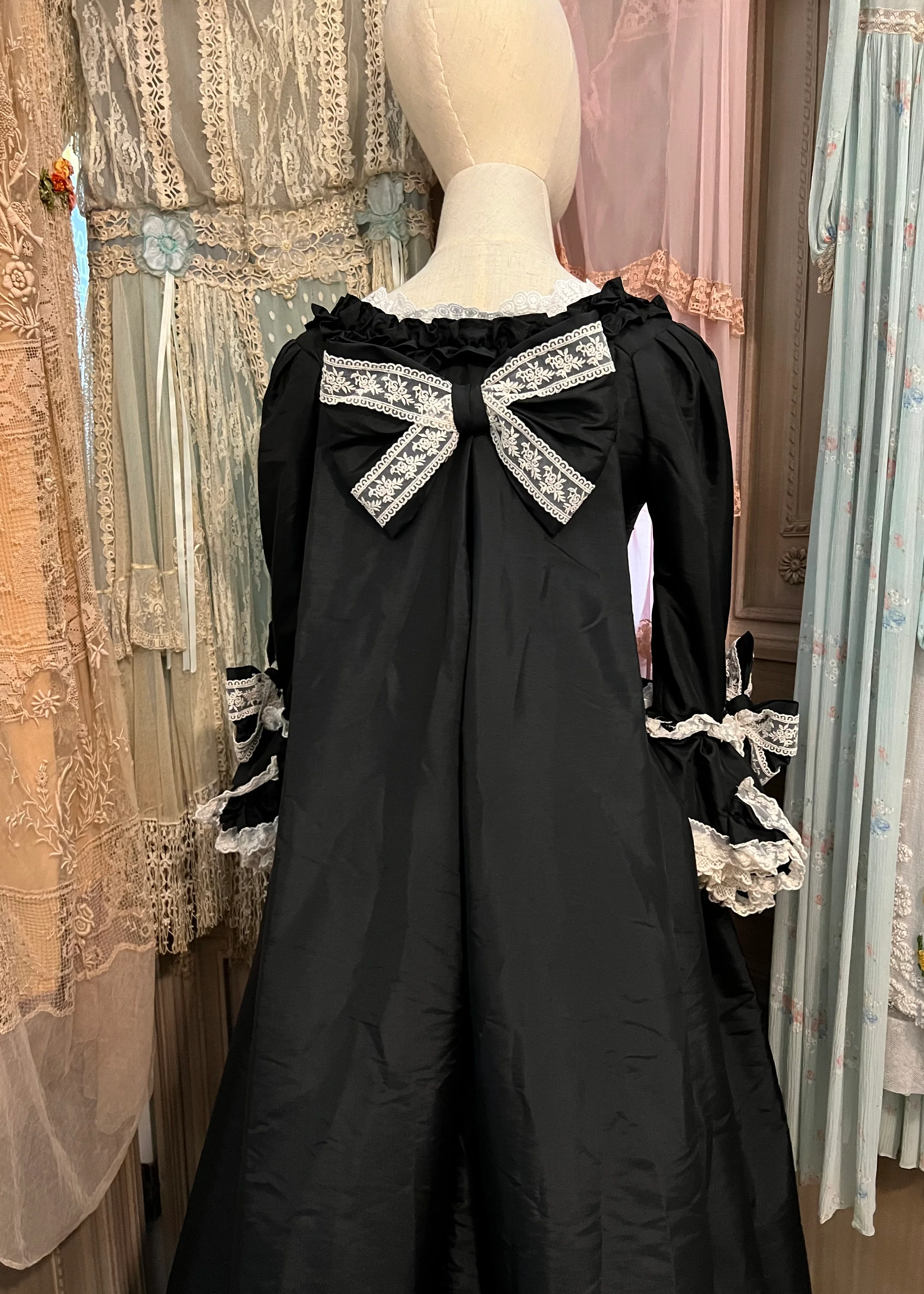 Versailles Robe à la française - Image 20