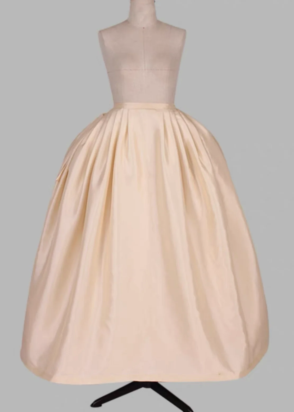 Caroline gown - Image 23