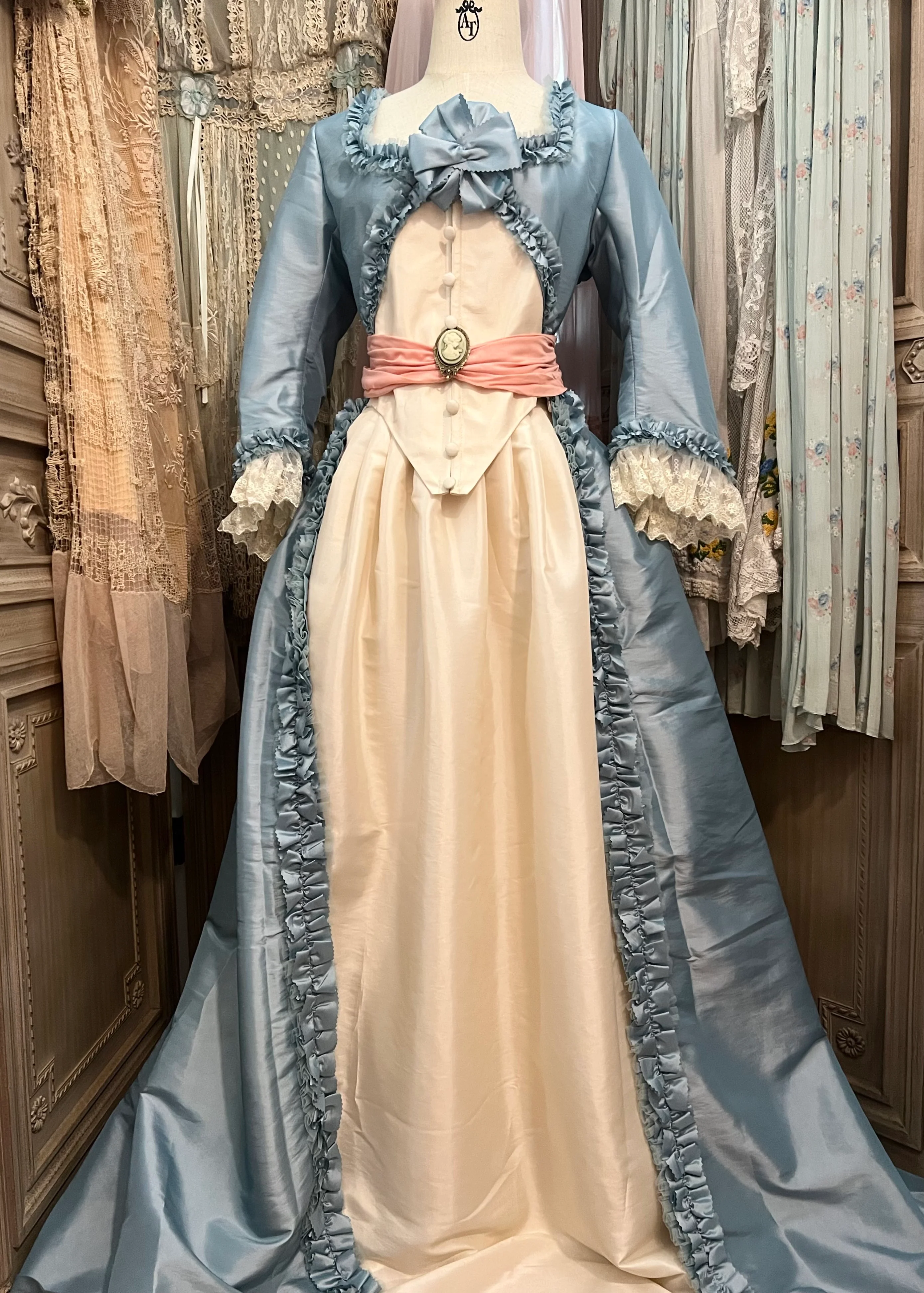 Caroline gown - Image 6