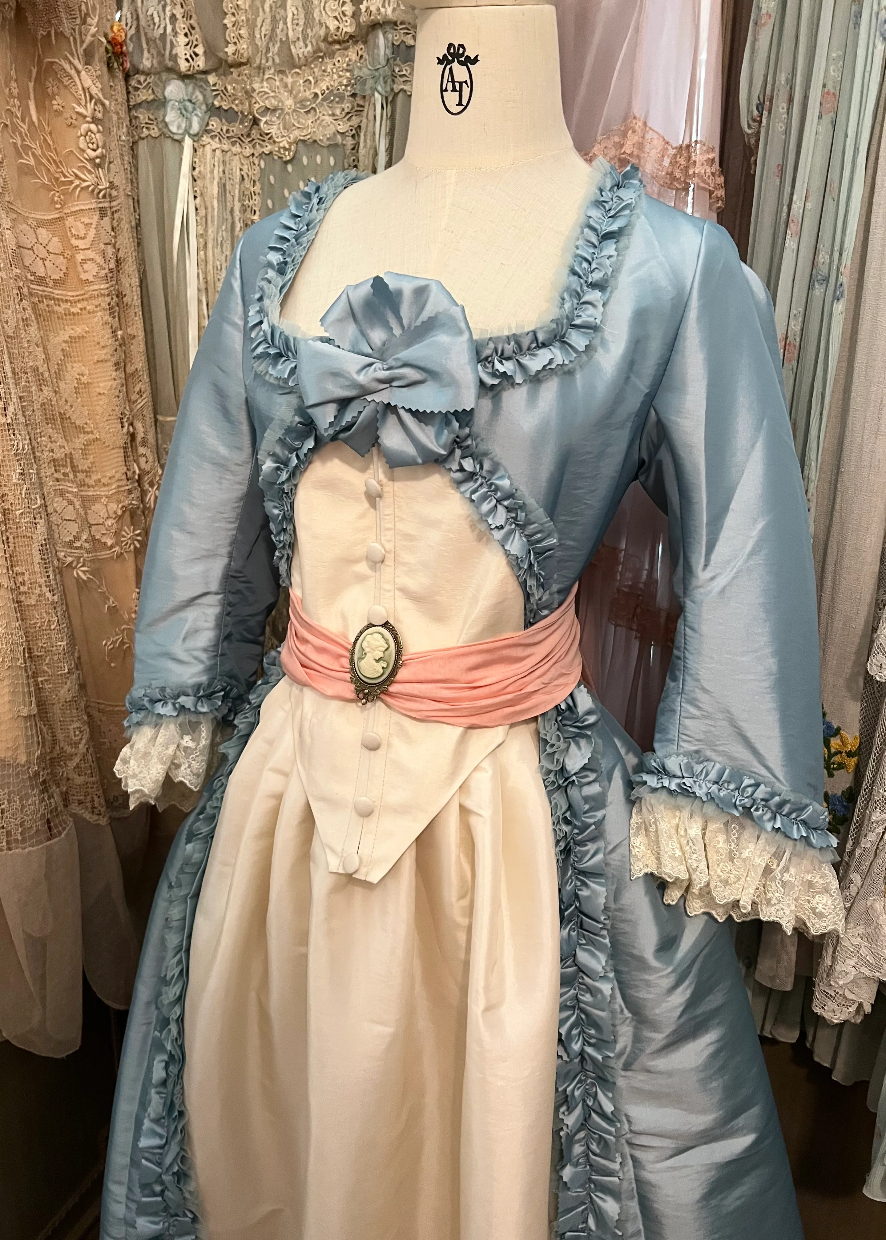 Caroline gown - Image 7