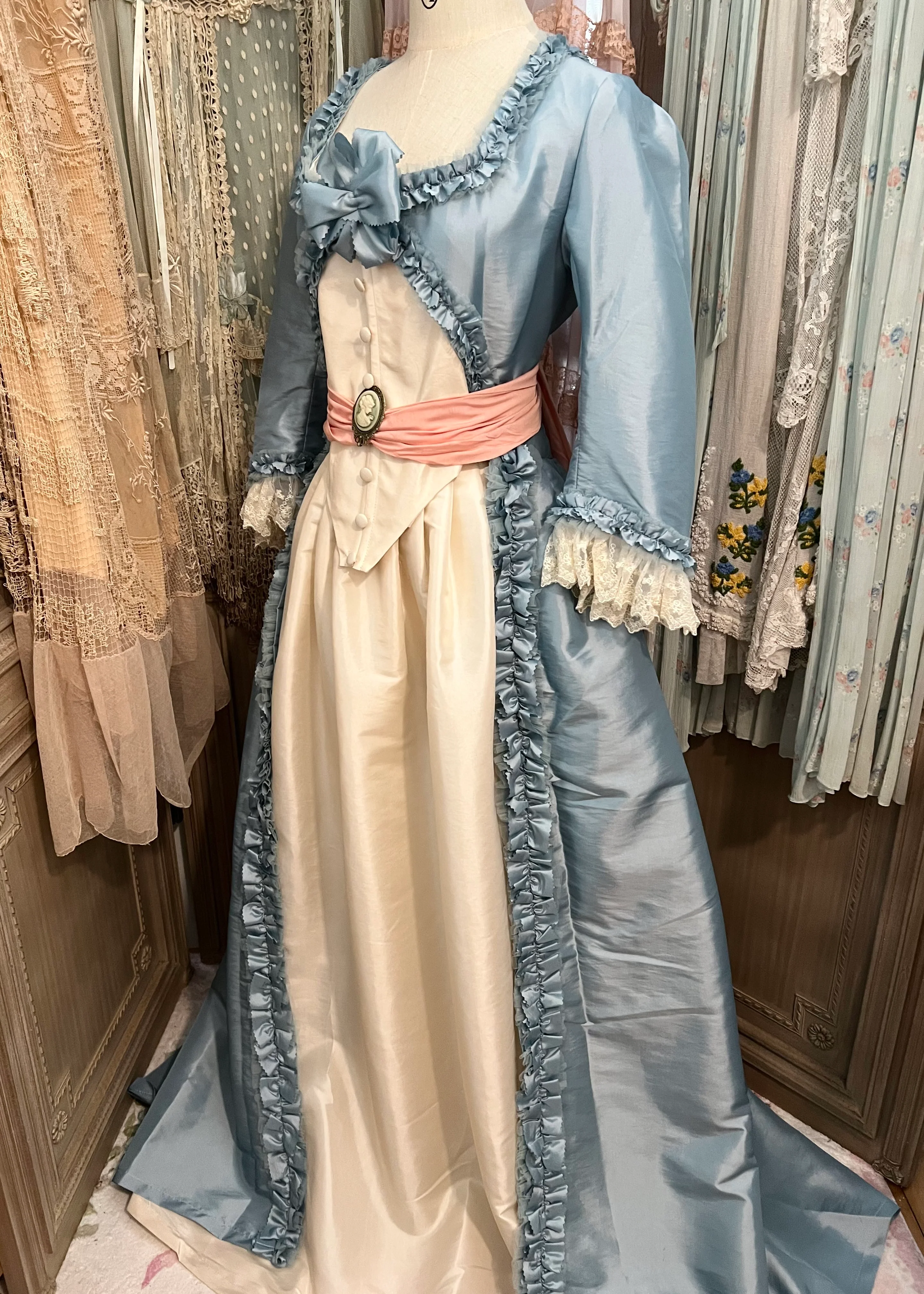 Caroline gown - Image 8