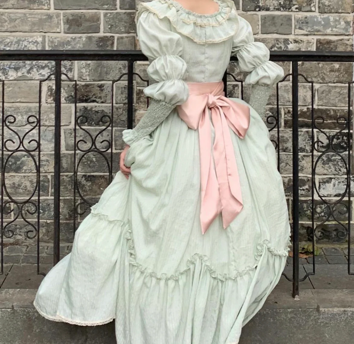 Robe en chemise (belt is sold separately) - Preorder due on Dec 10th - Image 5