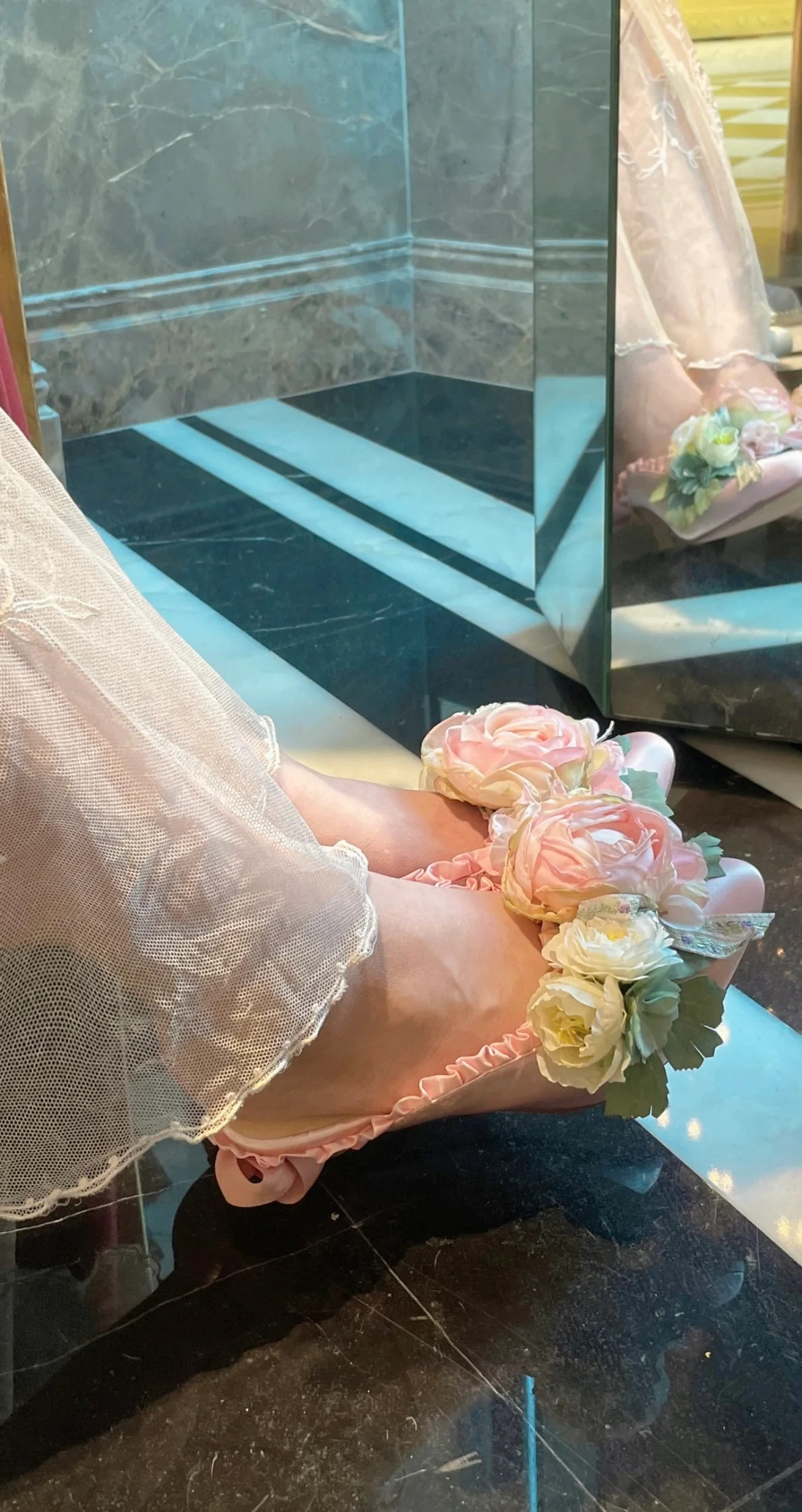 Rococo Revival Chausssures - Image 19