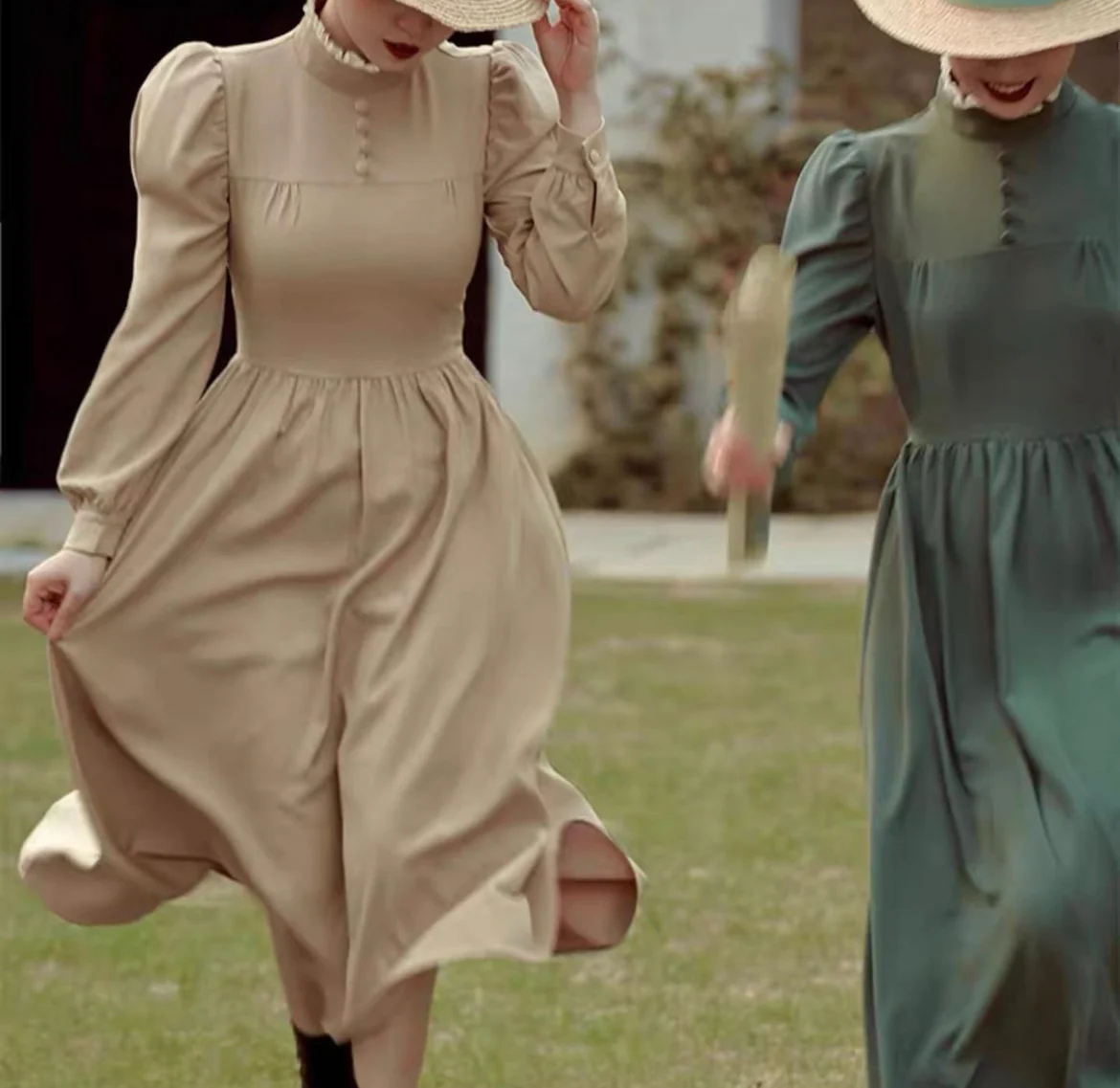 Sophie's dress - Image 5