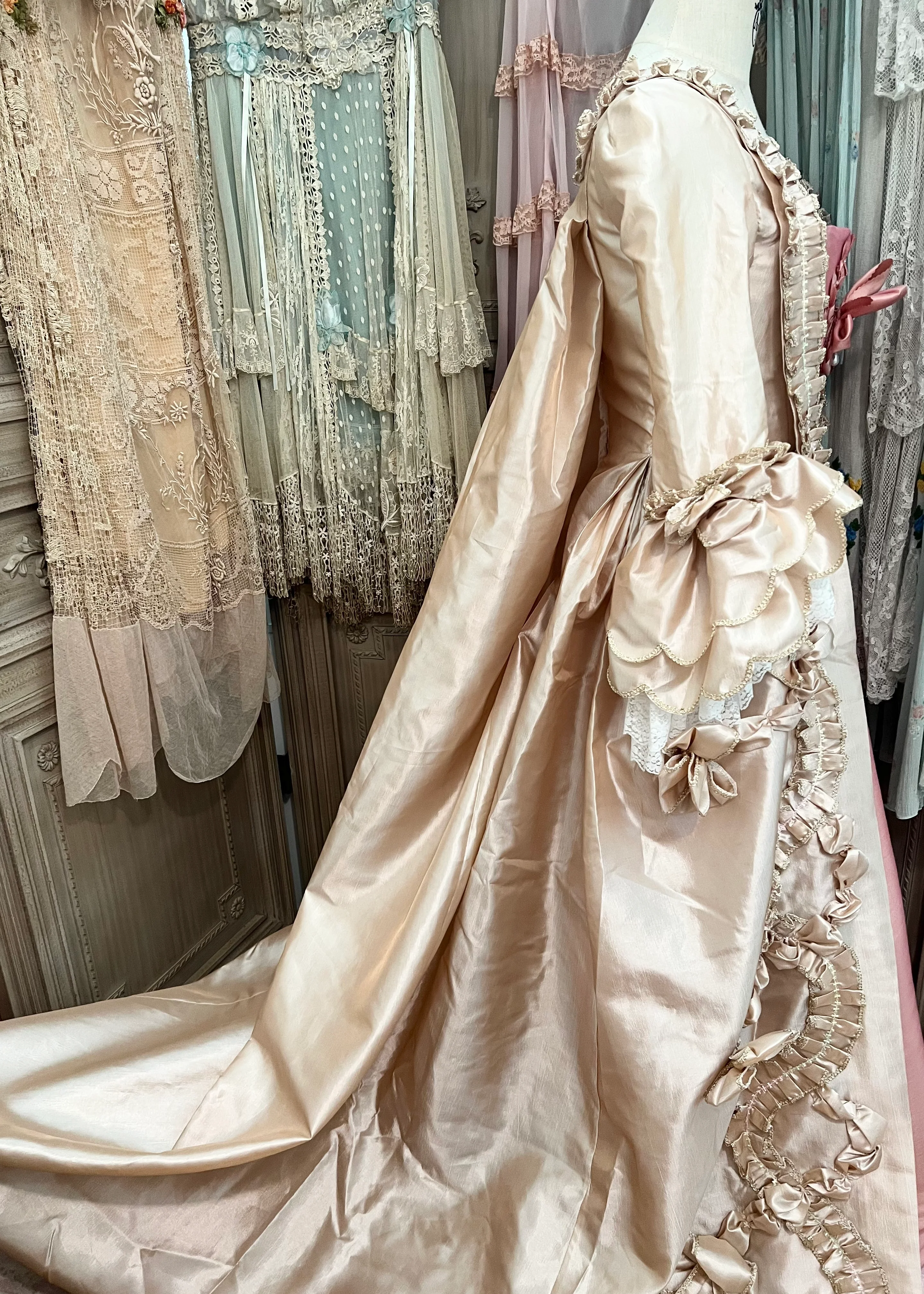 The Duchess Gown - Image 10