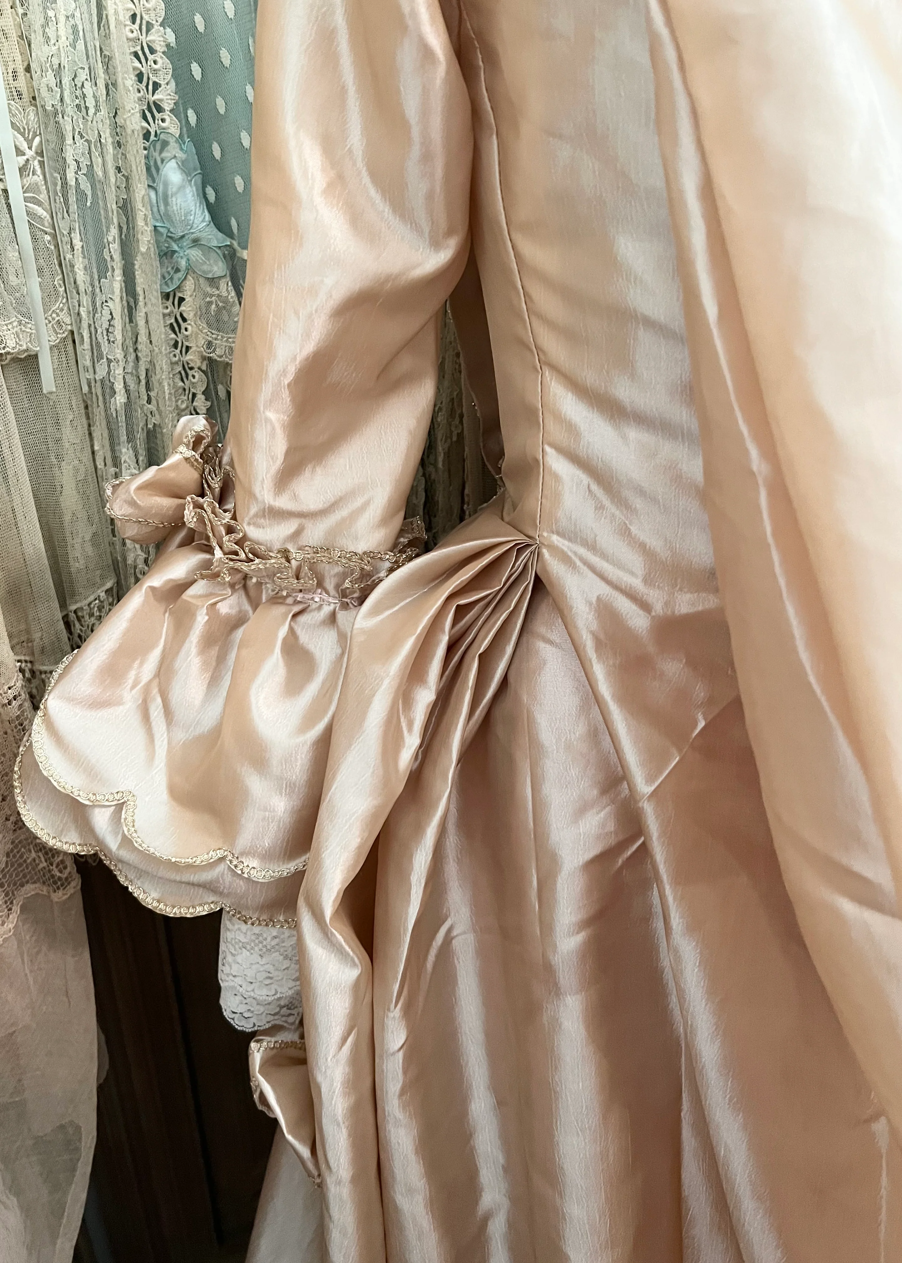 The Duchess Gown - Image 13