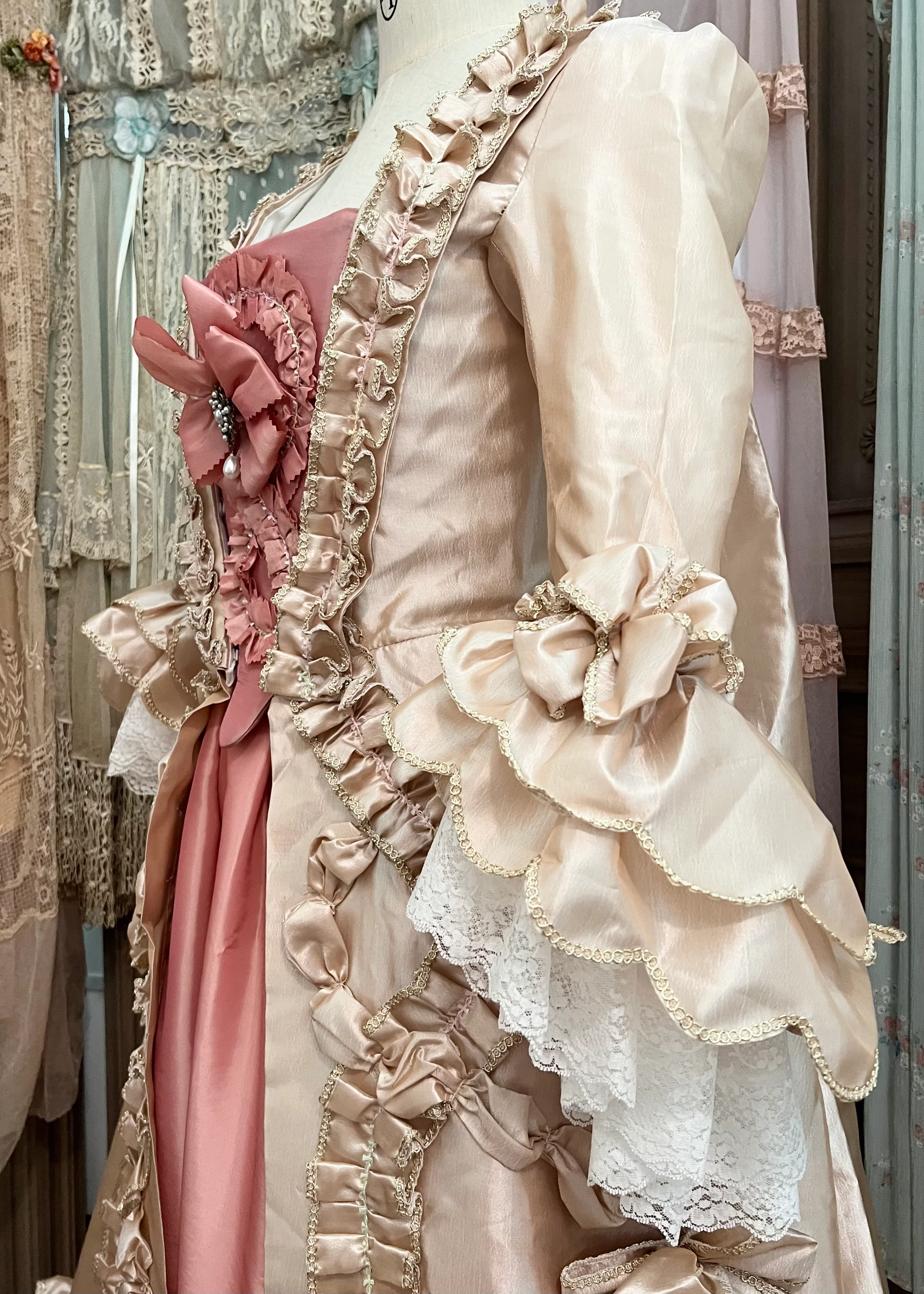The Duchess Gown - Image 5