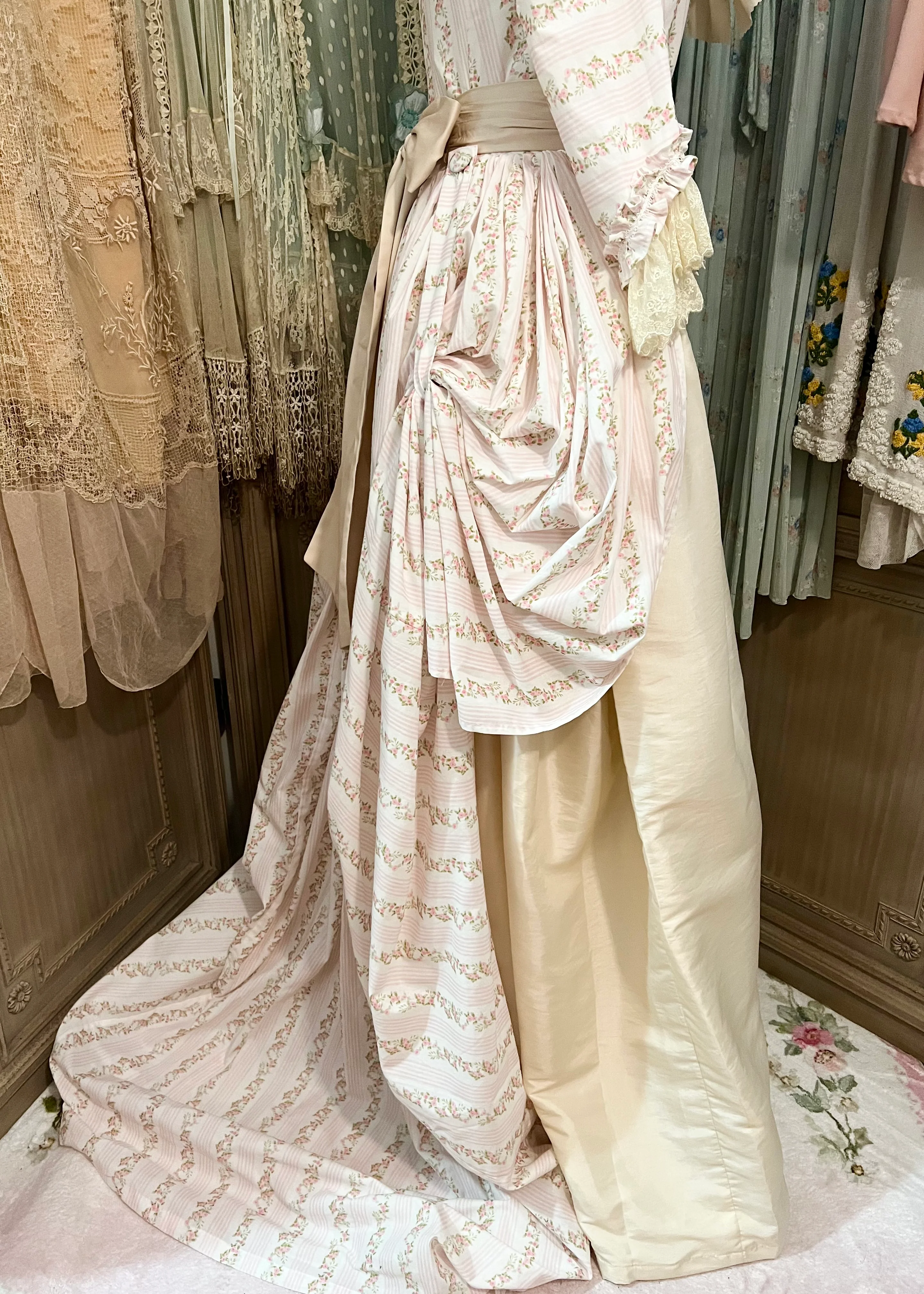 The porcelain gown - Image 15