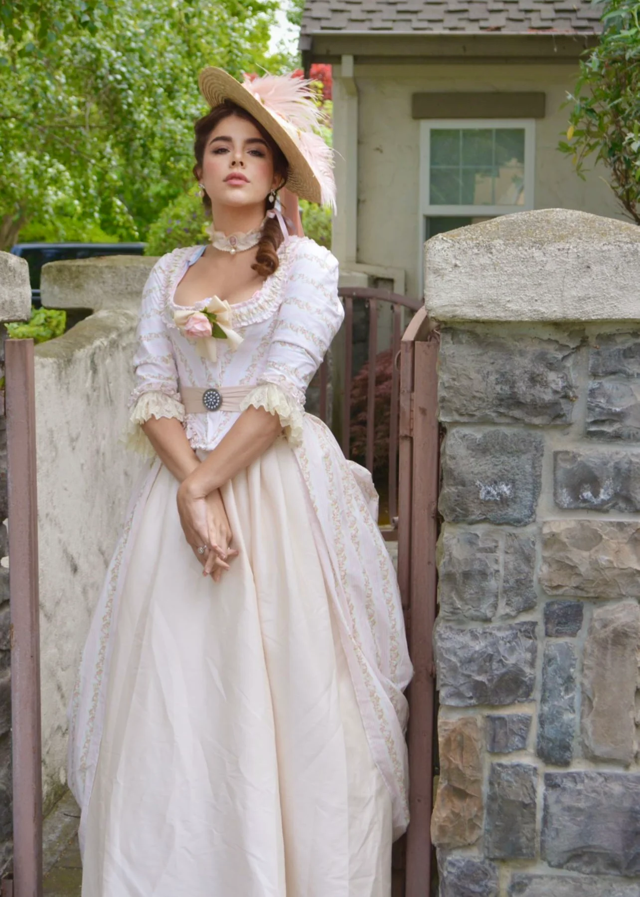 The porcelain gown - Image 6