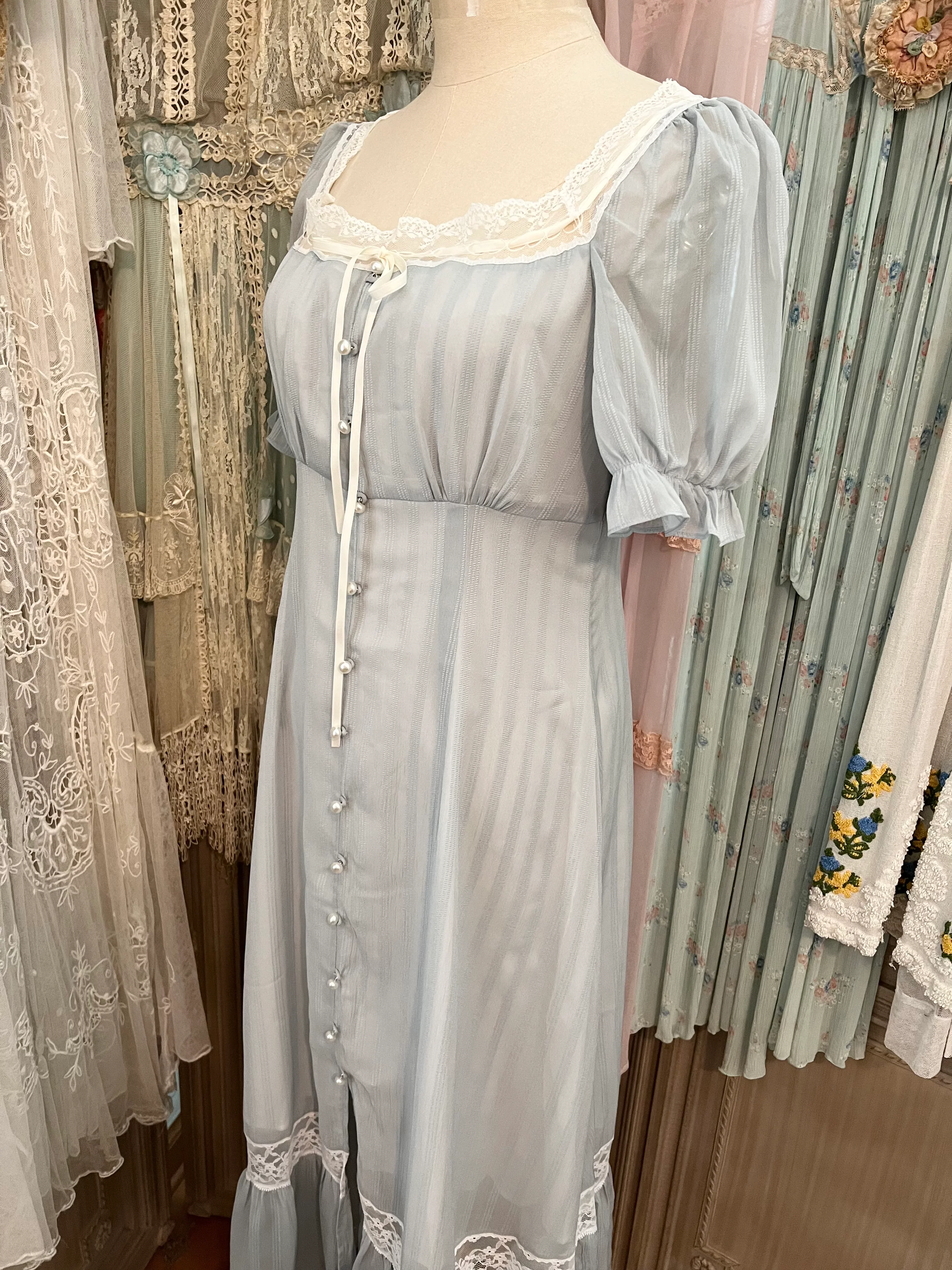 Tranquil blue dress - Image 14