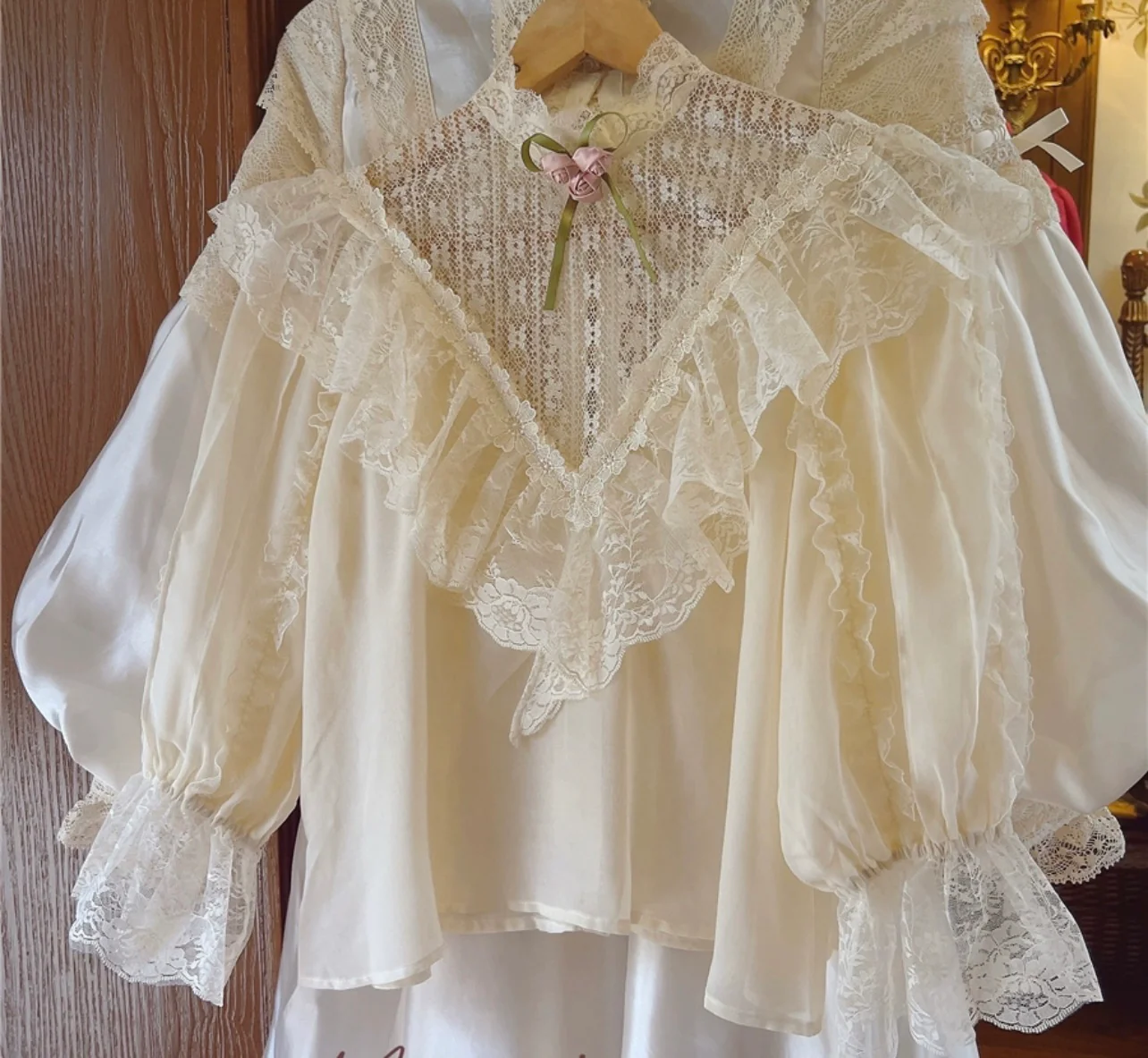 Victoria blouse - Image 8