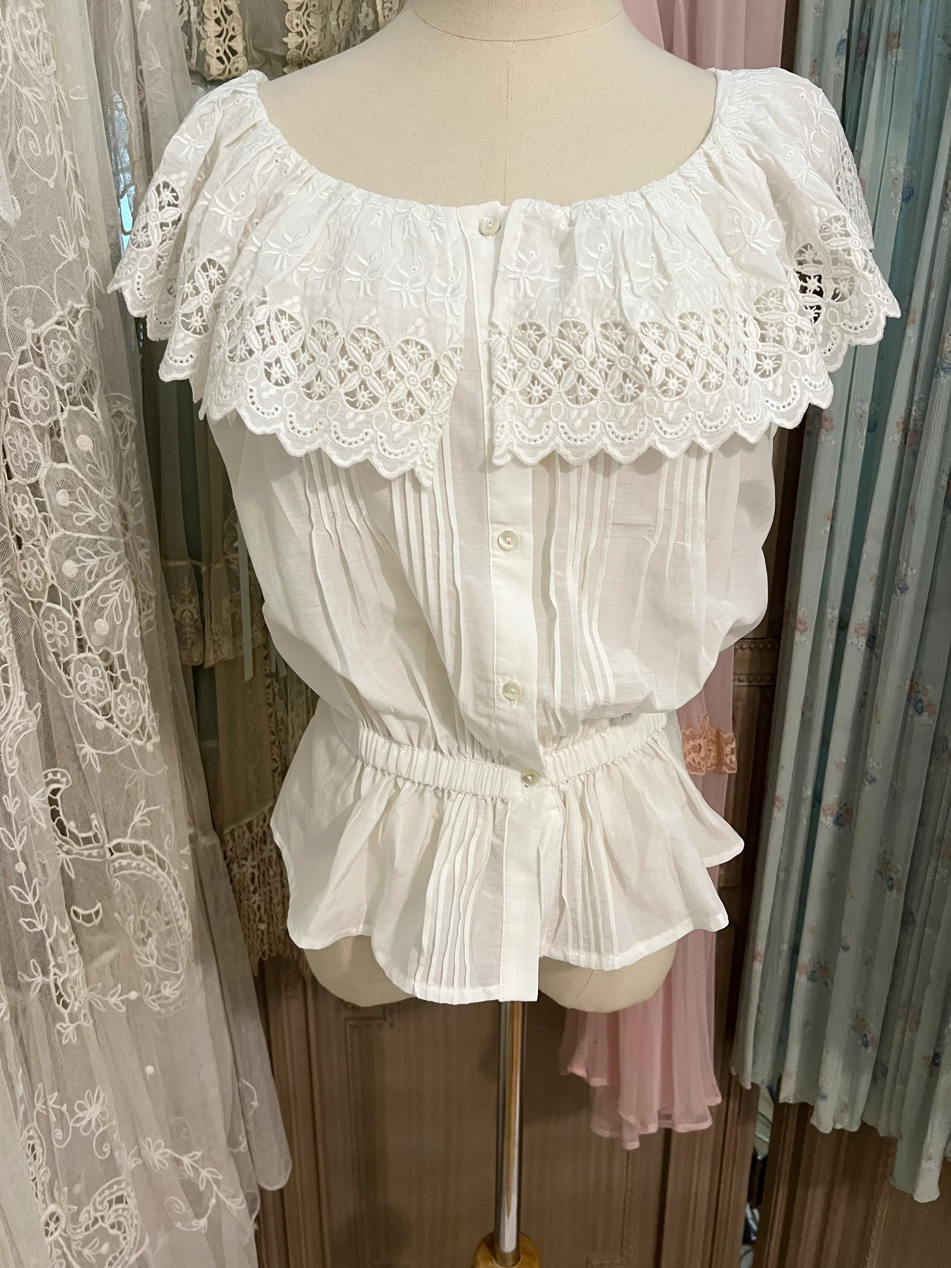 A walk in the clouds blouse - Image 13