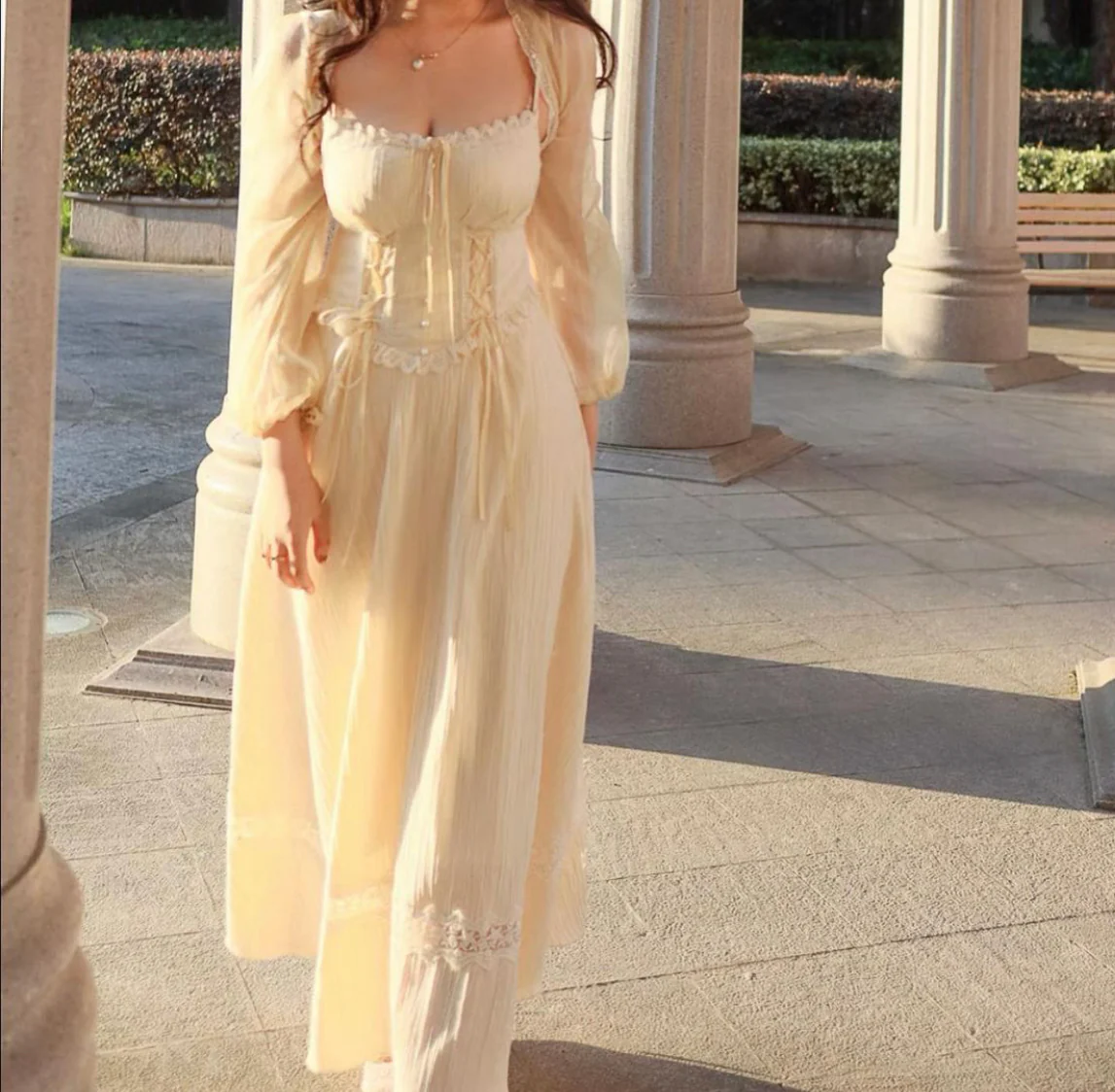 White vinegar corset dress / bolero - Image 3